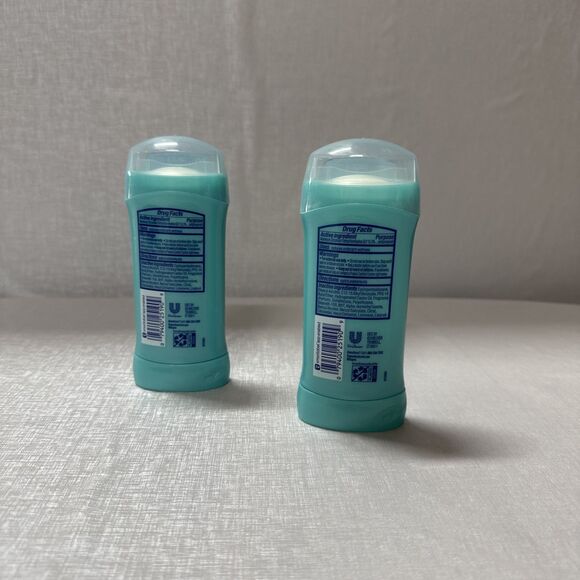 2 PACK Degree Antiperspirant Deodorant Women Shower Clean 2.6 oz Ea Exp. 12/2025 - Picture 3 of 3